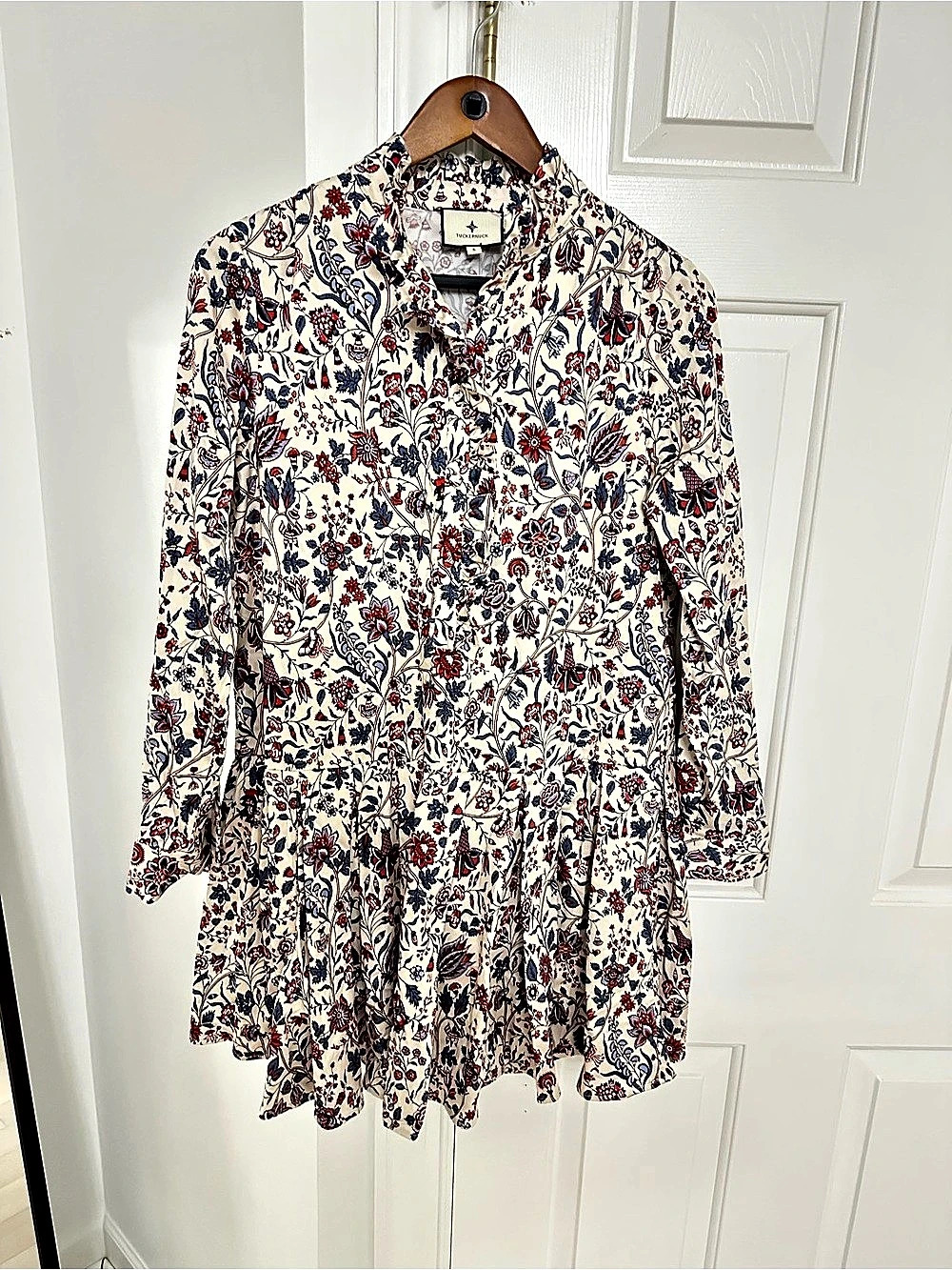 TUCKERNUCK Floral Print Drop Waist Shirt Dress Small